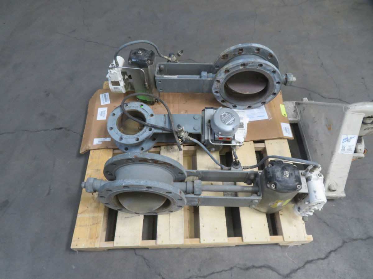 LOT OF 3 MIXED LOT OF BUTTERFLY VALVES T267533 - BUTTERFLY VALVE