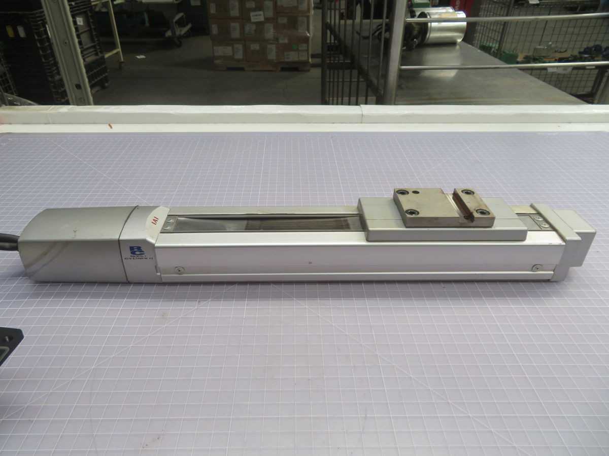 IAI RCS-SM-A-150-H-200-X10-B Robo Cylinder T264199 - SERVO