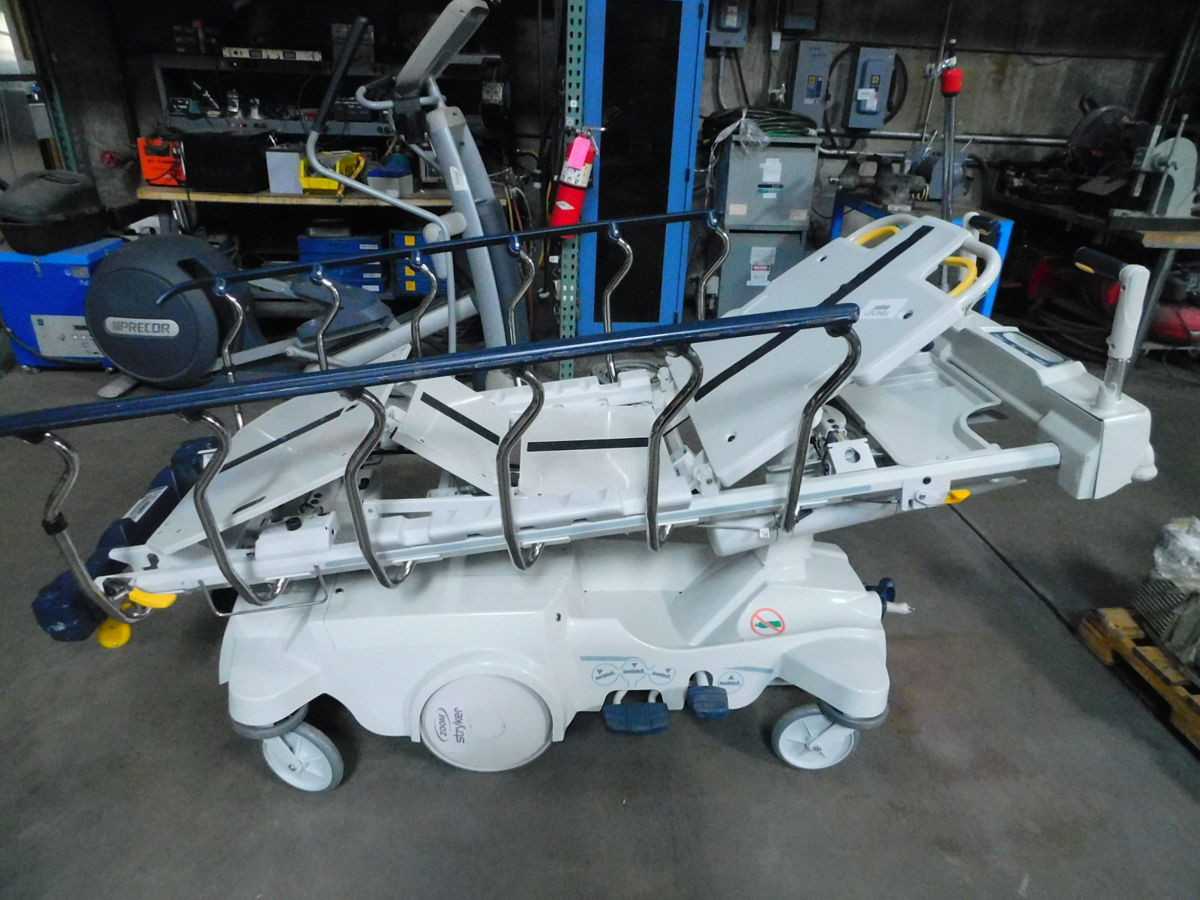 STRYKER 1025 ZOOM GLIDEAWAY STRETCHER - MISCELLANEOUS