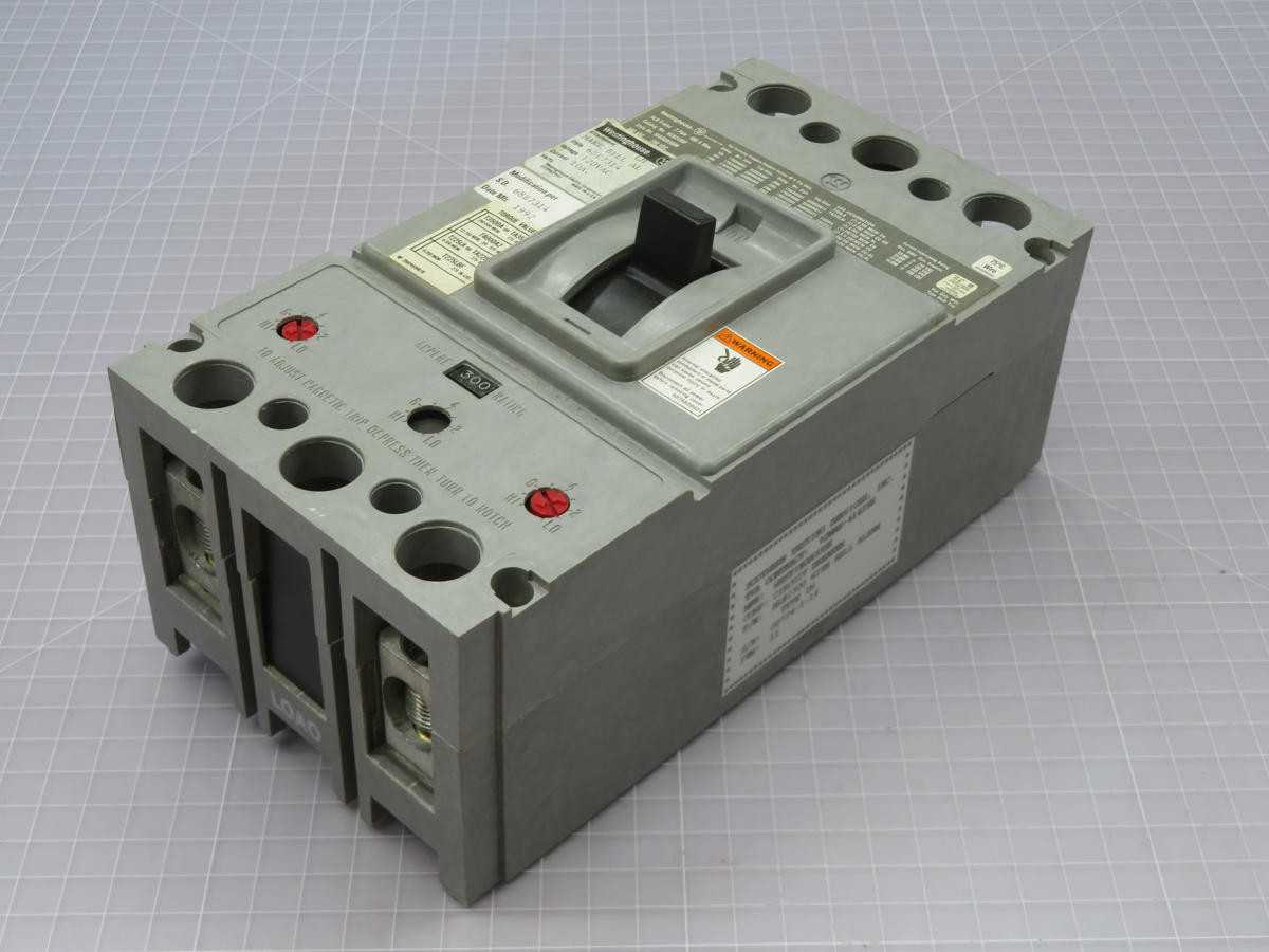 WESTINGHOUSE HLB2400F CB, 2 POLE, T-M TRIP, 400A CURRENT, 600VAC/250VDC VOLTAGE, 18KAIC INT. CAP - CIRCUIT BREAKERS