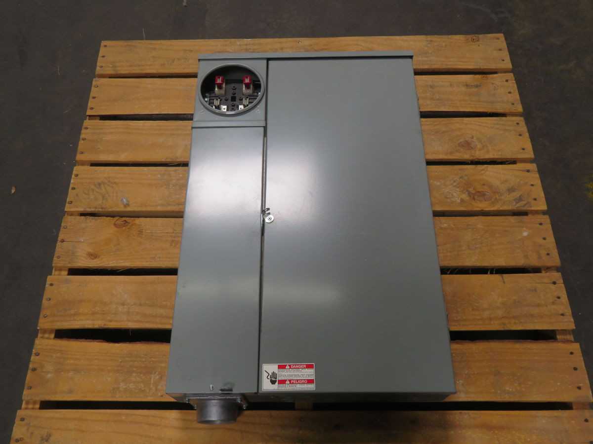 EATON MBE4040B200BSH METER-BREAKER, 200A MAIN, 120/240V AC, 40 CIRCUITS, 10KA AIC, NEMA 3R - CIRCUIT BREAKERS
