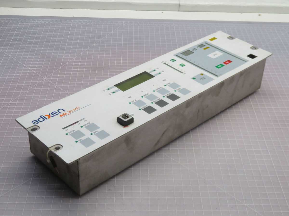 ADIXEN ASI 20 MD CONTROL PANEL T266924 - OPERATOR CONTROLS