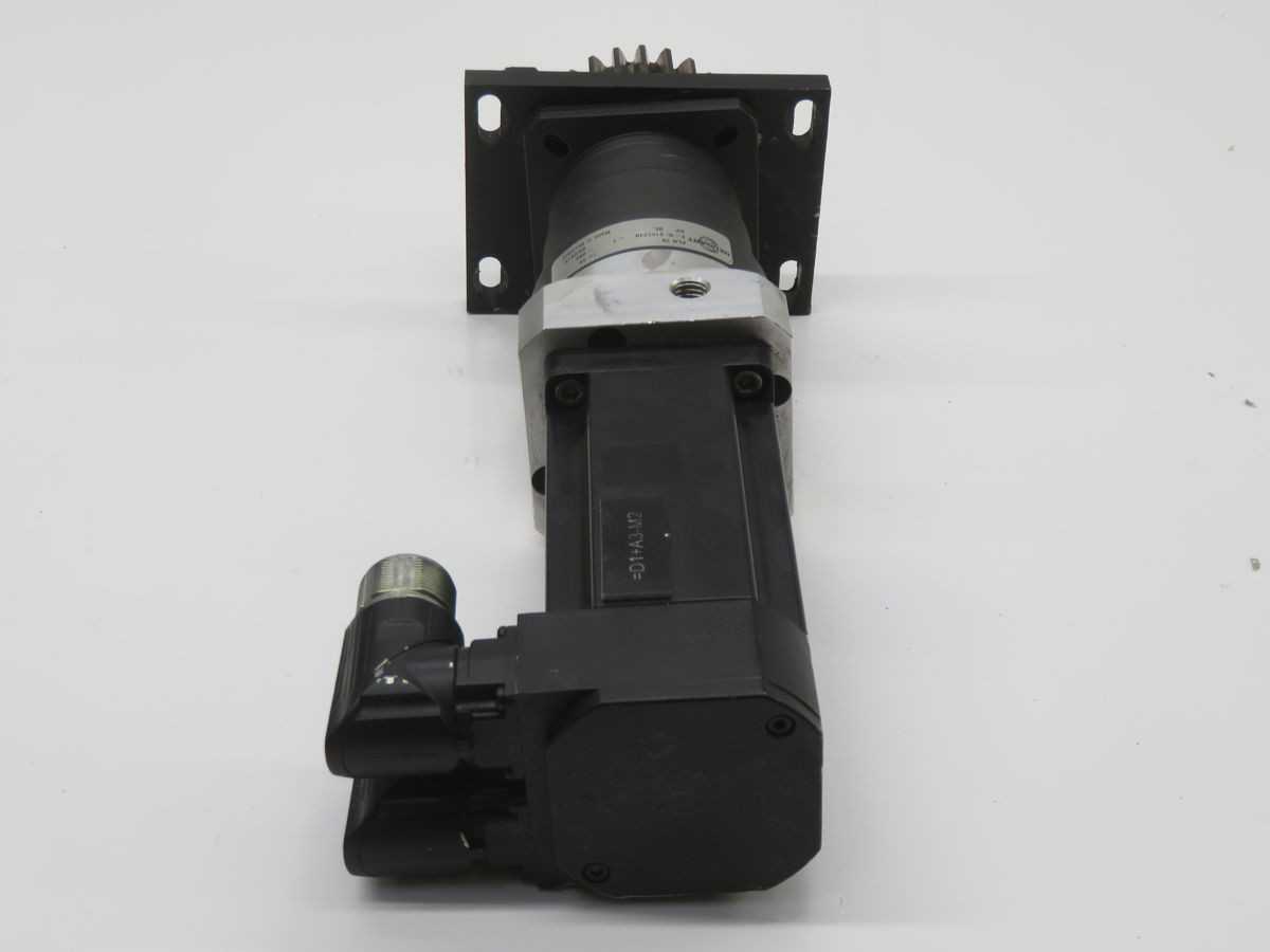 B&R 8LSA25.R0060D000-0 SERVO MOTORS, 6000 RPM, 2.3 NM RATED TORQUE, 2.8 KG, IP64 - SERVO MOTORS