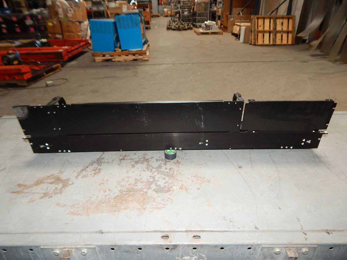 ROCKWELL AUTOMATION 10730175 INTELLIGENT CONVEYOR SYSTEM STRAIGHT RAIL 47 1/4 INCH - CONVEYOR PARTS