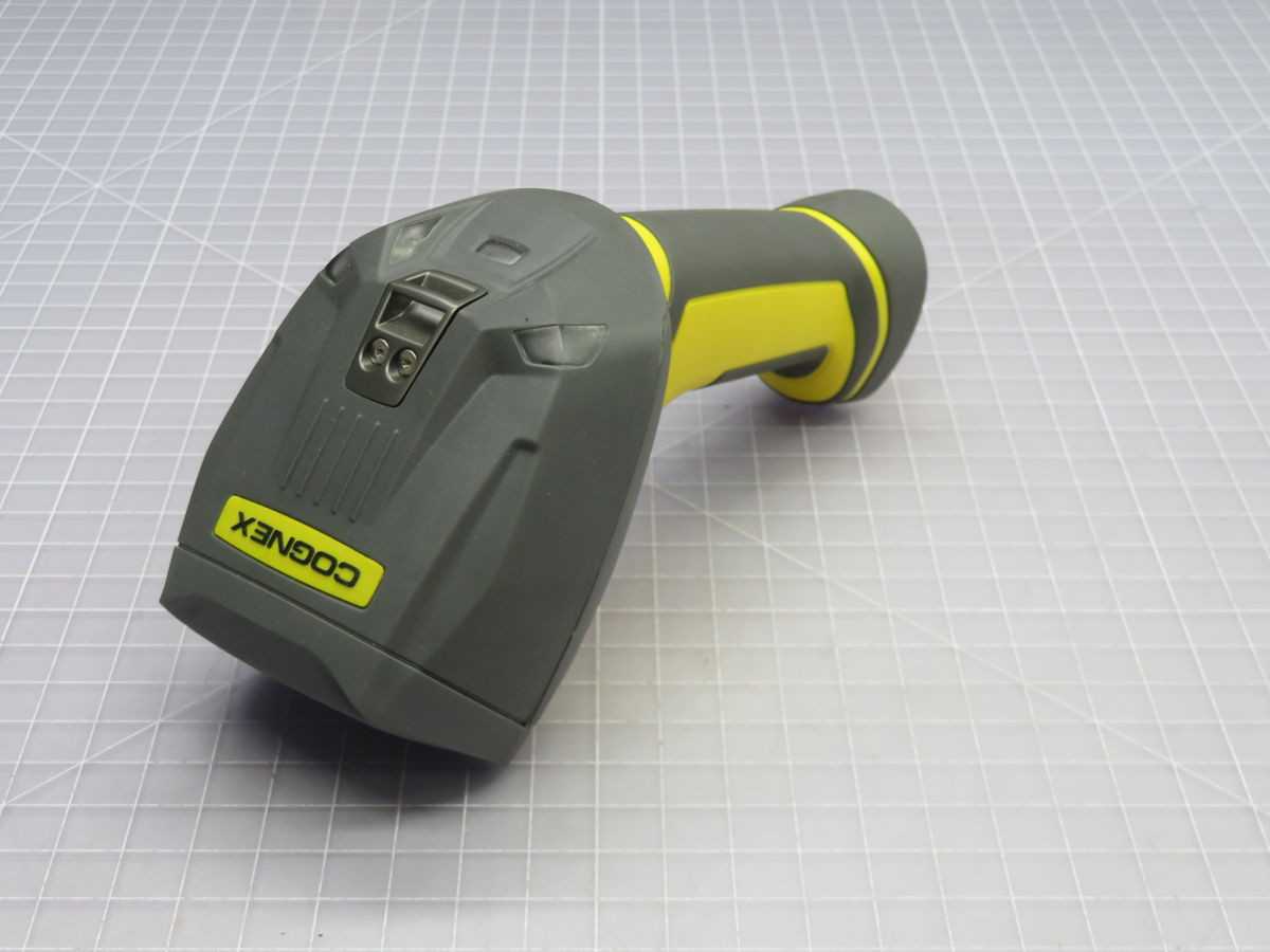 Cognex DMR-8600-0400 Dataman Handheld Barcode Scanner Set T267668 - SCANNERS