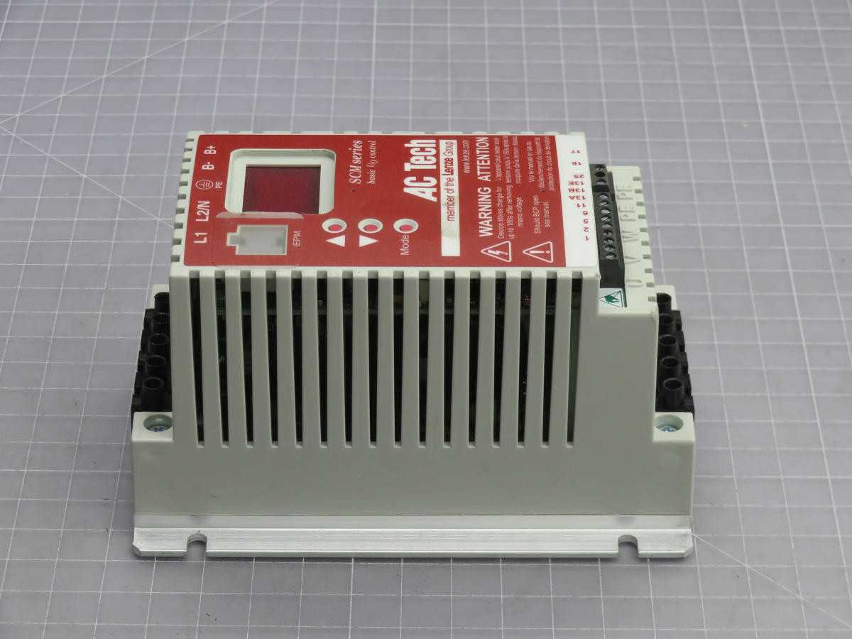 LENZE SM004S VFD, 100-120V AC INPUT, 0-230V AC OUTPUT, 0.25 KW POWER, 1.4 A CURRENT, IP20, RS485 - AC VFD DRIVES