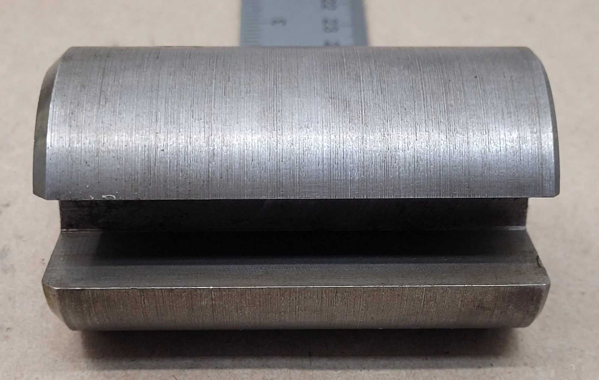 KEYSEATER BROACH BUSHING 1-7/8" OD X 3-1/8" OAL WITH 9/16" MEASURED SLOT SIZE - MACHINING TOOLING & PARTS