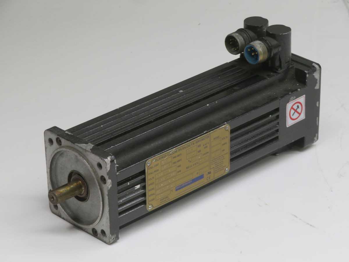 KOLLMORGEN MH-225-G-61 SERVO MOTOR T262978 - SERVO MOTORS