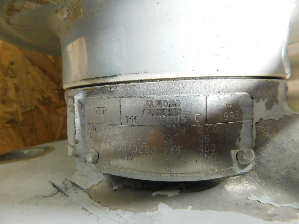 LOT OF 3 ABB 046W0400AW O PLUS C CONDENSER BUSHING M6432 - AUTOMATION & CONTROLS