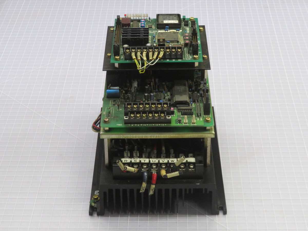 YASKAWA CIMR-37 JP2-1201 AC DRIVE T262180 - AC VFD DRIVES