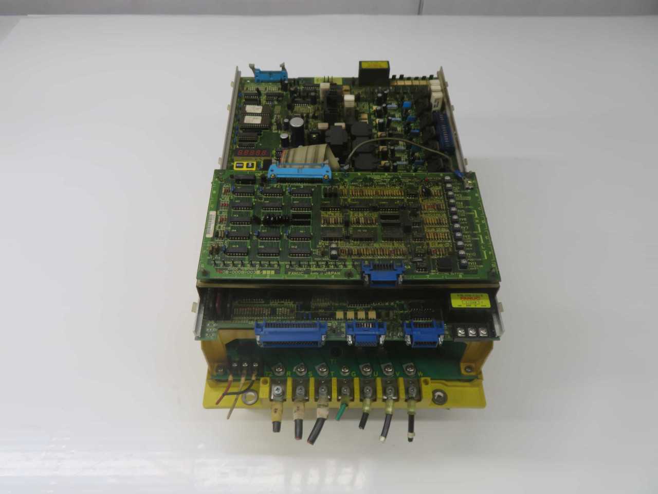 FANUC A06B-6059-H212, AC DRIVES, 200-230 VAC INPUT, 12 KW OUTPUT POWER, 43 A OUTPUT CURRENT - SERVO DRIVES