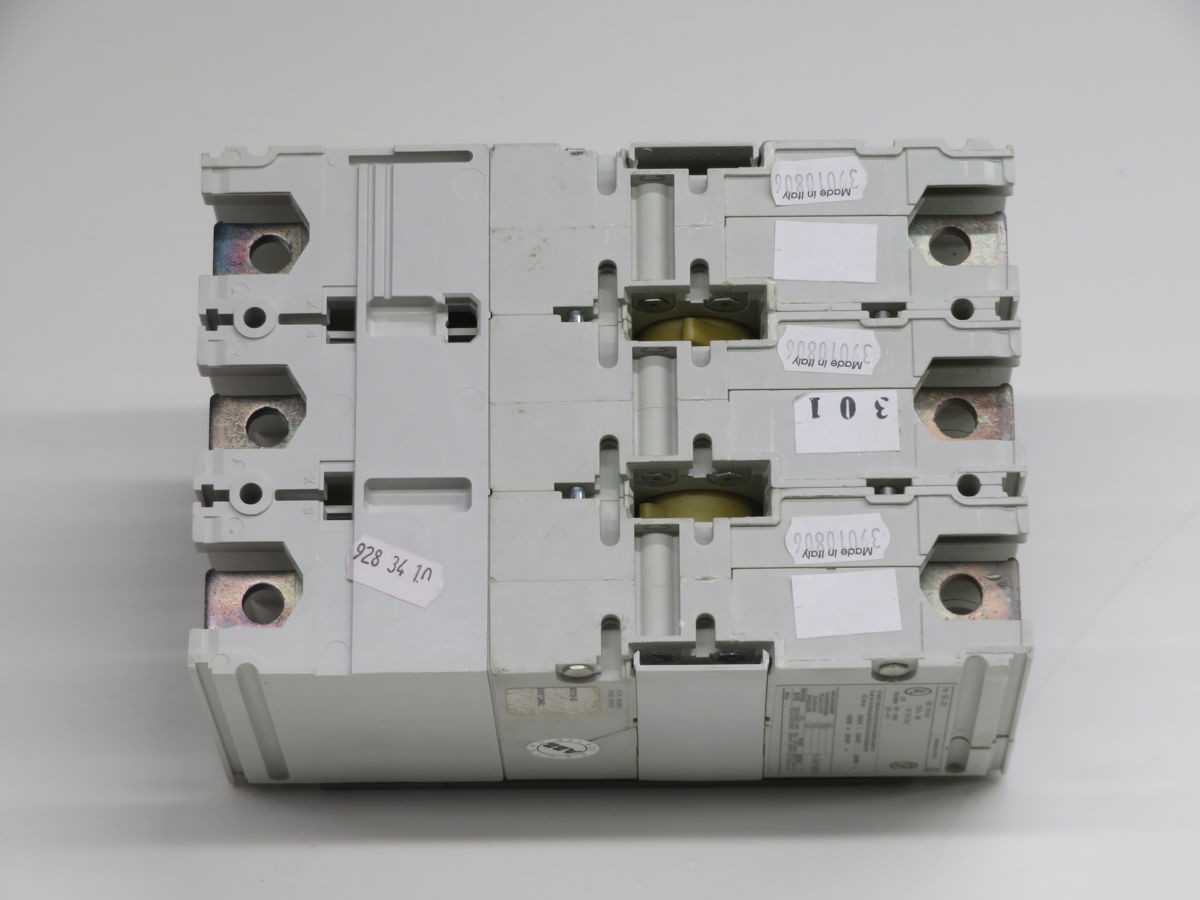 ABB S5N400TWAS8 2635720-02 BREAKER SACE TMAX T5 H-D 400 T258791 - CIRCUIT BREAKERS