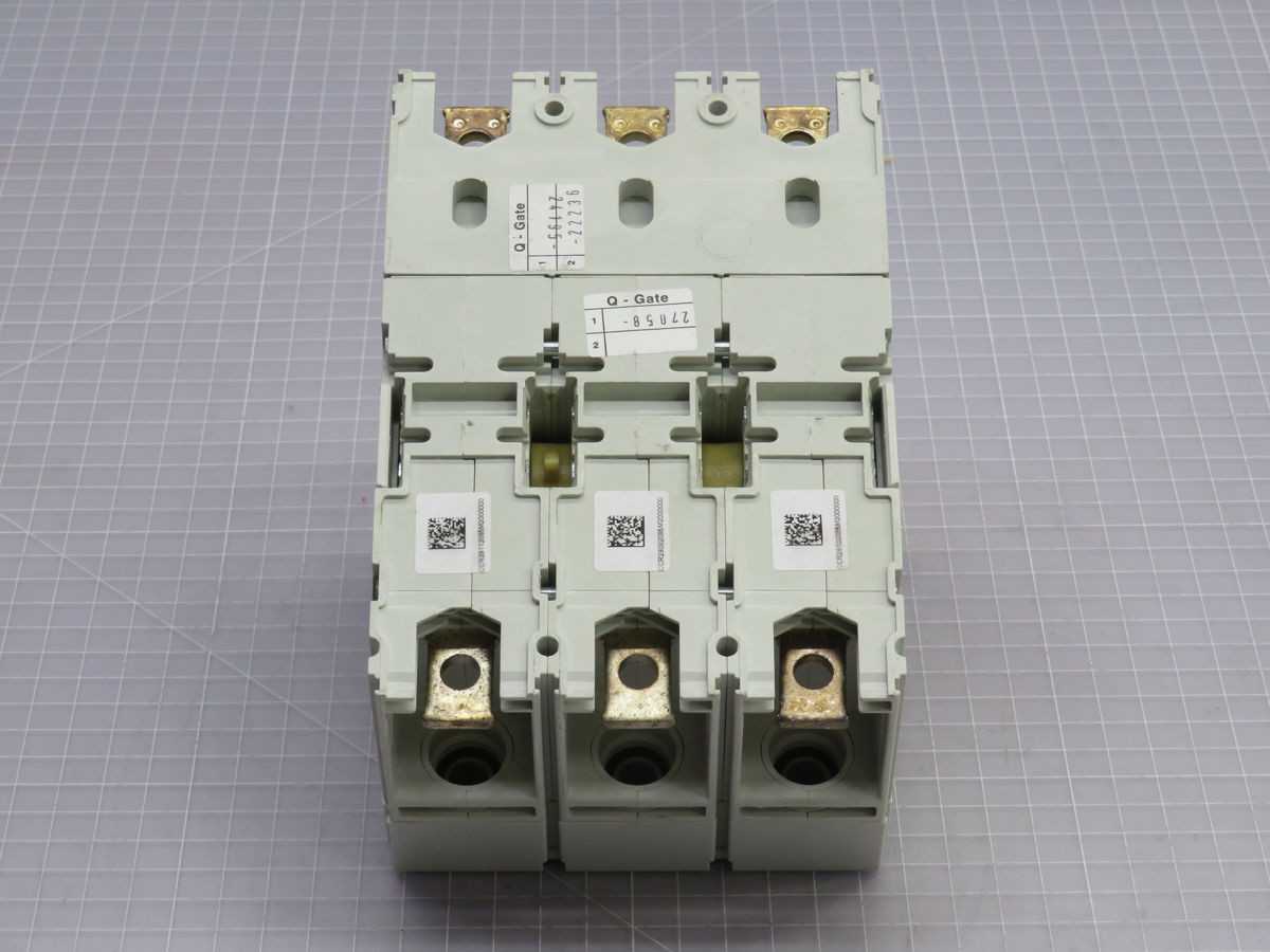 ABB T5H300TW CIRCUIT BREAKER, 3-POLE, 300A CURRENT, 70KA BREAKING CAP, 690V OP VOLT - CIRCUIT BREAKERS