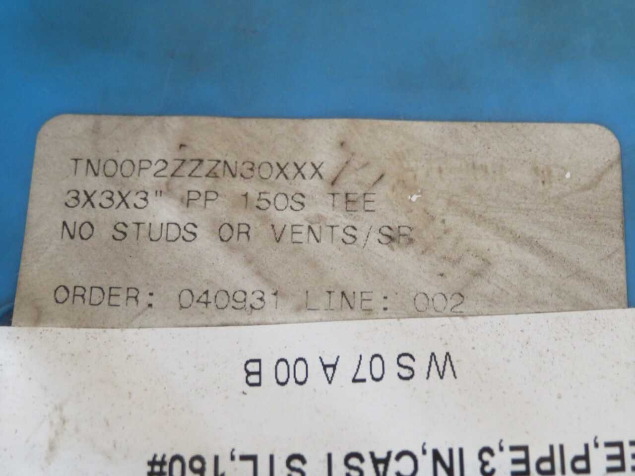 1908454 TNOOP2ZZZN30XXX Steel Tee T261680 - Durable Industrial Component - PIPE