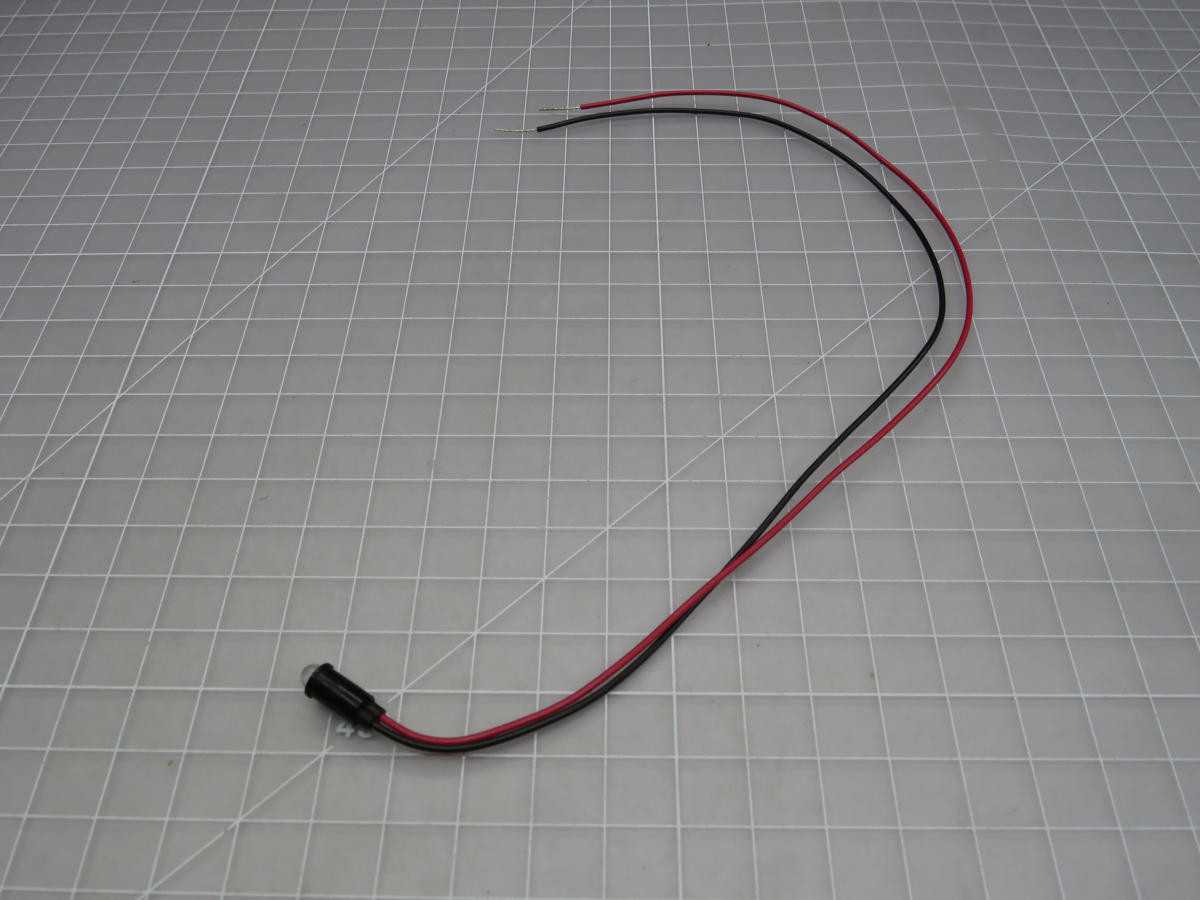 LOT OF 750 DIALIGHT 559-6401-007F LED PANEL MOUNT INDICATORS - PANEL METERS