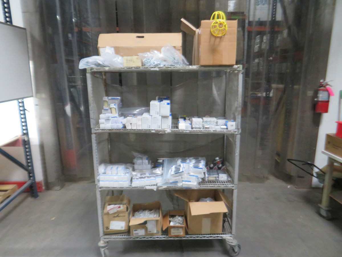 130 LBS OF MIXED ELECTRICAL PARTS SWITCHES ETC T263601 - ELECTRICAL COMPONENTS