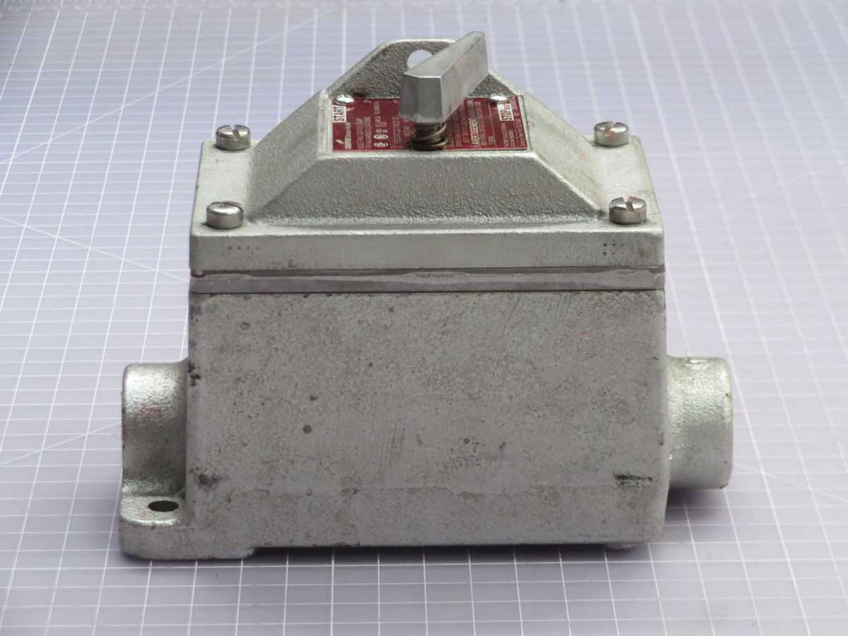 CROUSE-HINDS EDSC211020 MOTOR START SWTCH T263825 - SWITCHES