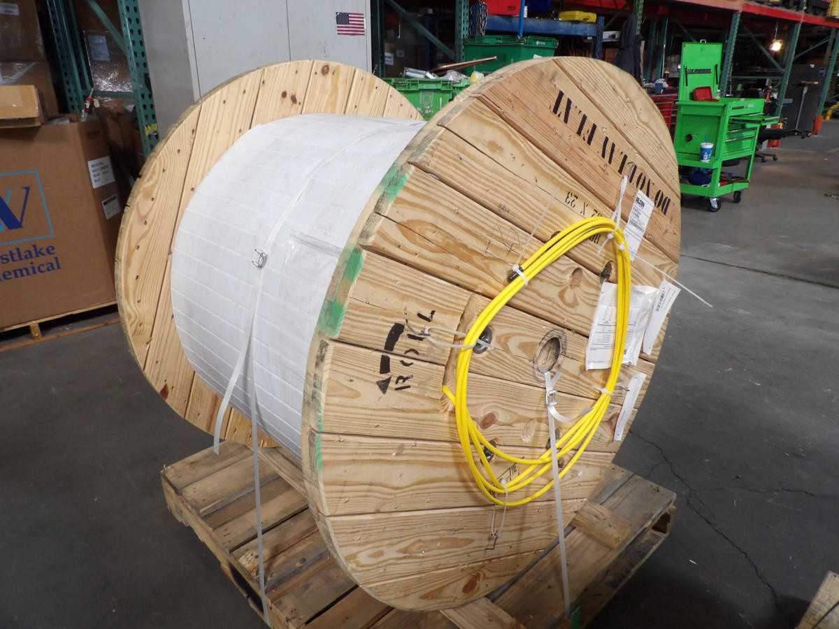 Belden PG07998-11 OS2 Fiber, 48-Fiber, 9.8 mm OD, -30/+70°C Op Temp, 500 N Max Tensile - FIBER OPTIC CABLE