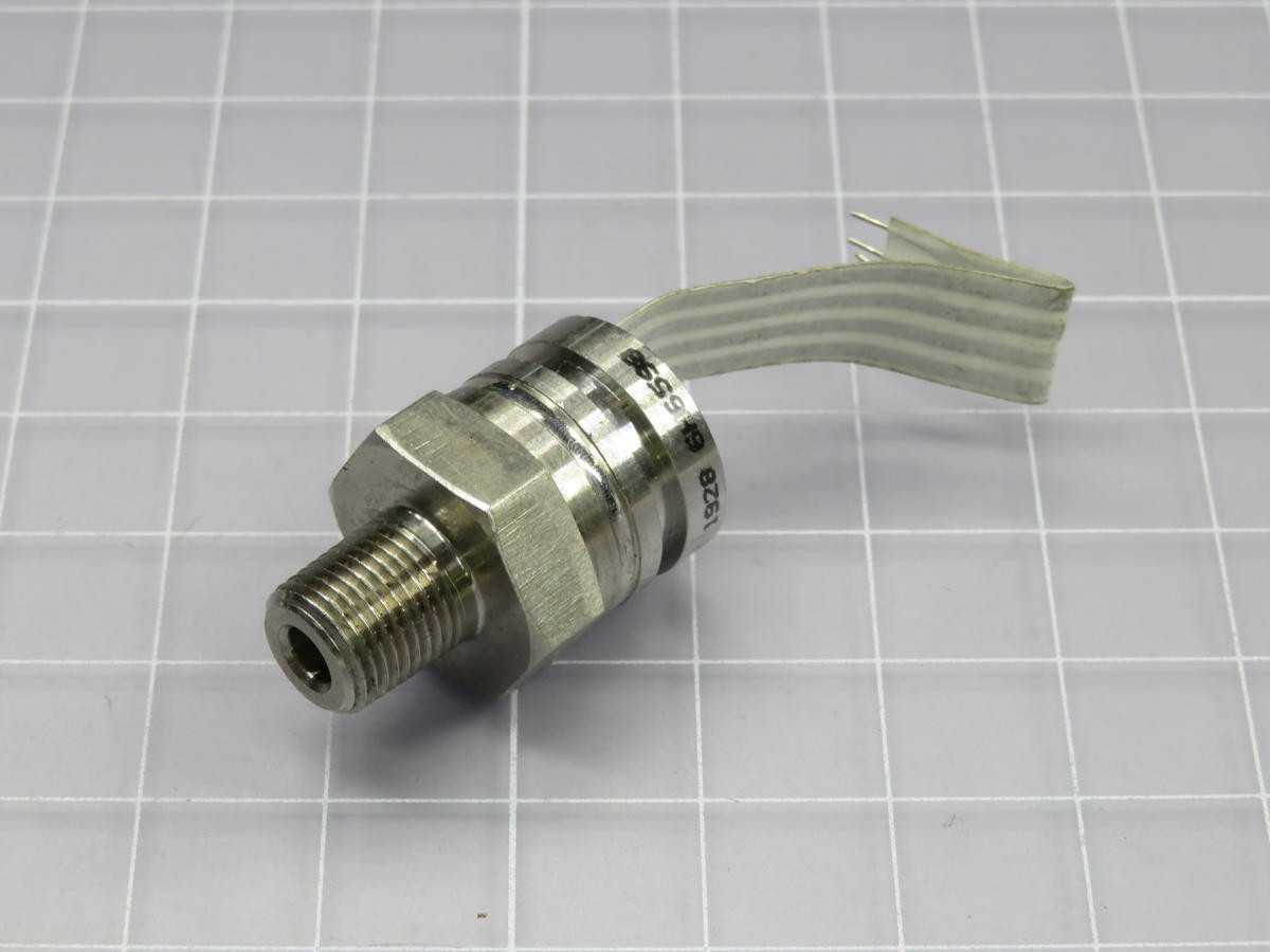 Lot of 14 Honeywell 19C300PV4K Sensor 300PSI 1/8"NPT 0.1V - SENSORS