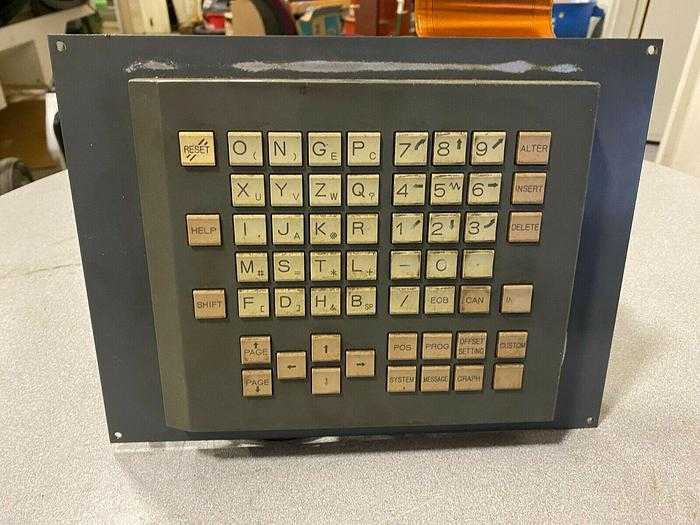 FANUC 160I A02B-0236-C327 MDI UNIT, HMI, CNC CONTROL, JAPAN, HIGH-SPEED MACHINING - ROBOT PARTS