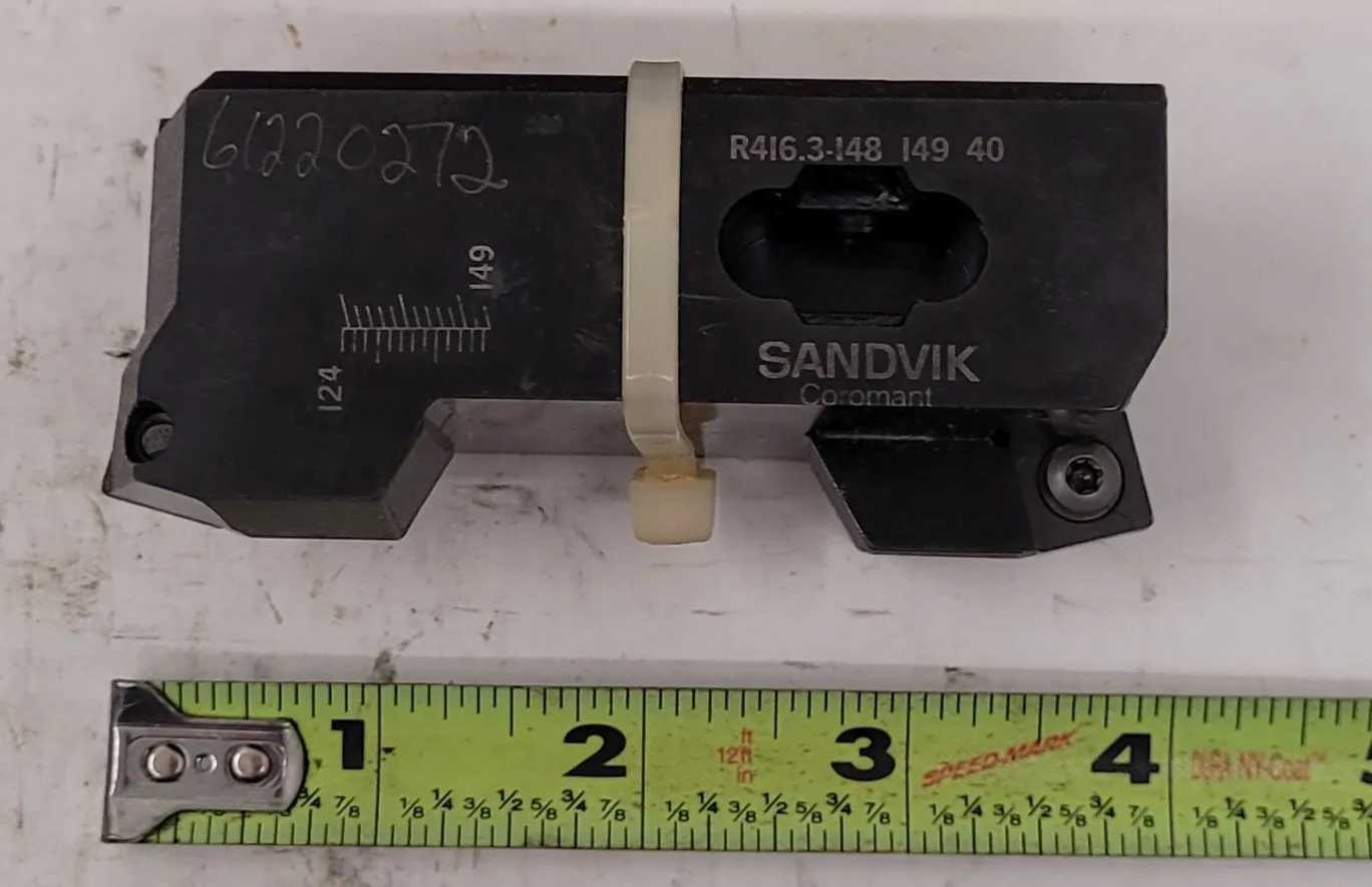 SANDVIK COROMANT R416.3-148 149 40 SLIDE TOOL - OVERALL LENGTH 3.75 INCH - MACHINE TOOLING