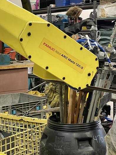 2005 FANUC ARC MATE 120IB ROBOT - 20KG PAYLOAD, 1667MM REACH, R-J3IB CONTROL - ARTICULATED ROBOTS