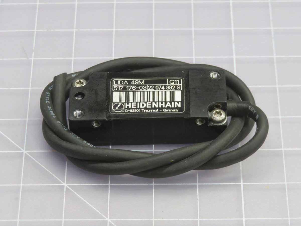 HEIDENHAIN D-83301 517 176-03 ENCODER T262400 - SENSORS
