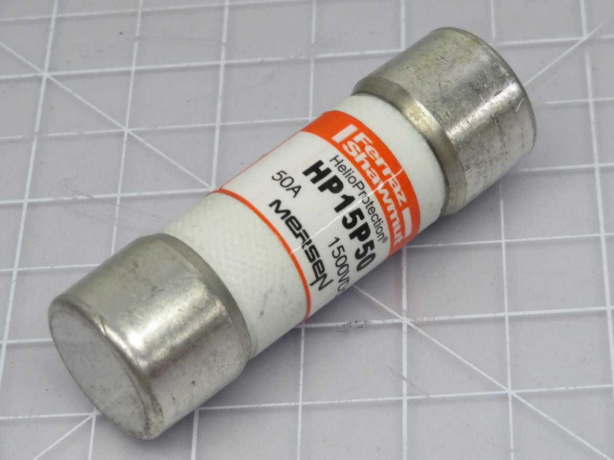 LOT OF 20 MERSEN HP15P50 HELIO PROTECTION FUSE - FUSES