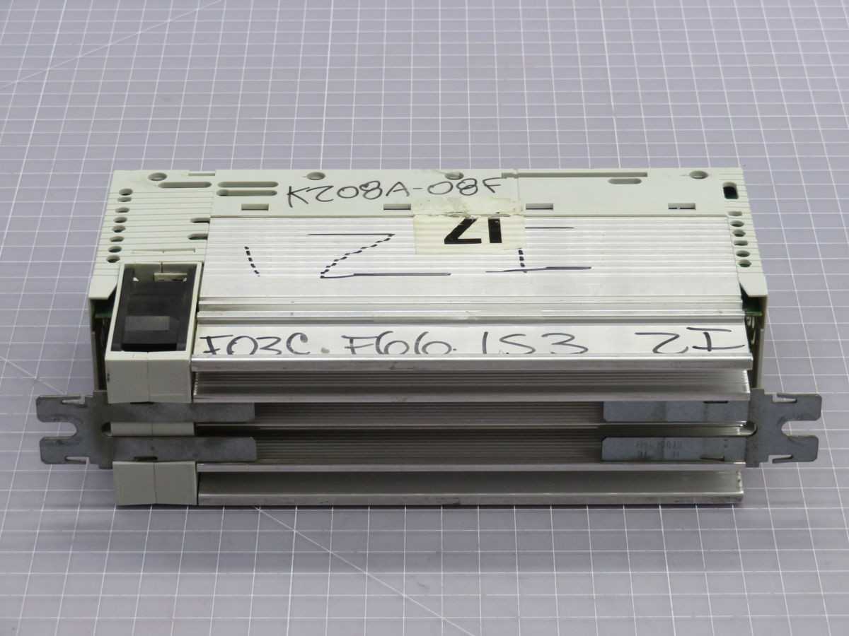 LENZE E82EV222_4C, INV, 2.2 KW POWER, 400-500 VAC VOLT, 5.6A/4.5A AMP, 0-500 HZ FREQ - MOTOR DRIVES