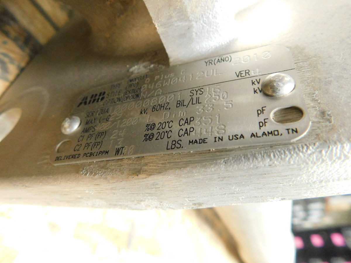 LOT OF 3 ABB 046W0412UL O PLUS C CONDENSER BUSHING M6431 - AUTOMATION & CONTROLS