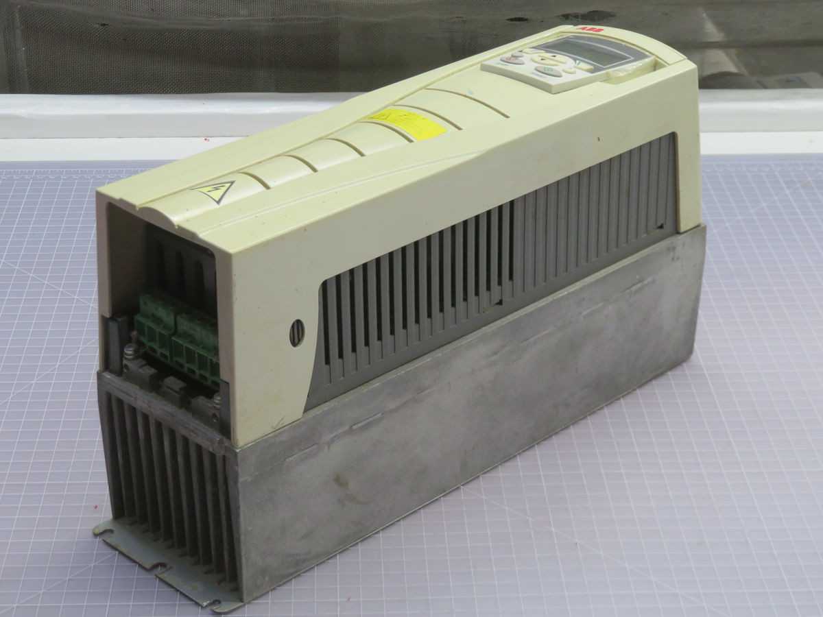 ABB ACS550-U1-015A-4 2082103898 AC Drive - Reliable Performance for Your Needs - AC VFD DRIVES