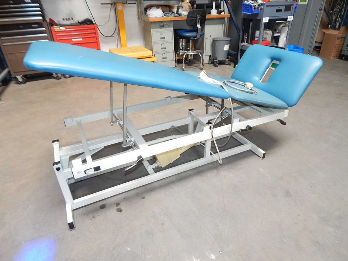CHATTANOOGA TRE-DH3 TREATMENT TABLE - MISCELLANEOUS