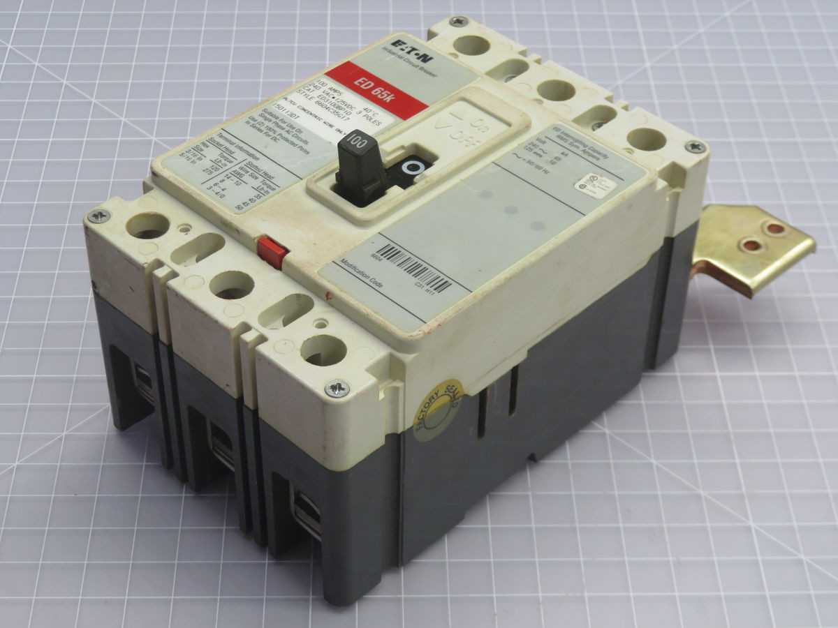 EATON ED3100BP10 6604C35617 MOLDED CASE CIRCUIT BREAKER T264023 - CIRCUIT BREAKERS