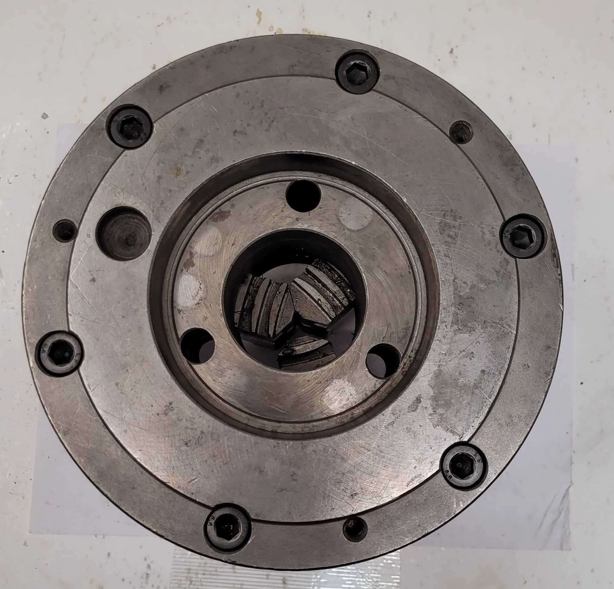 BISON 8" - 3 JAW CHUCK - MACHINING TOOLING & PARTS