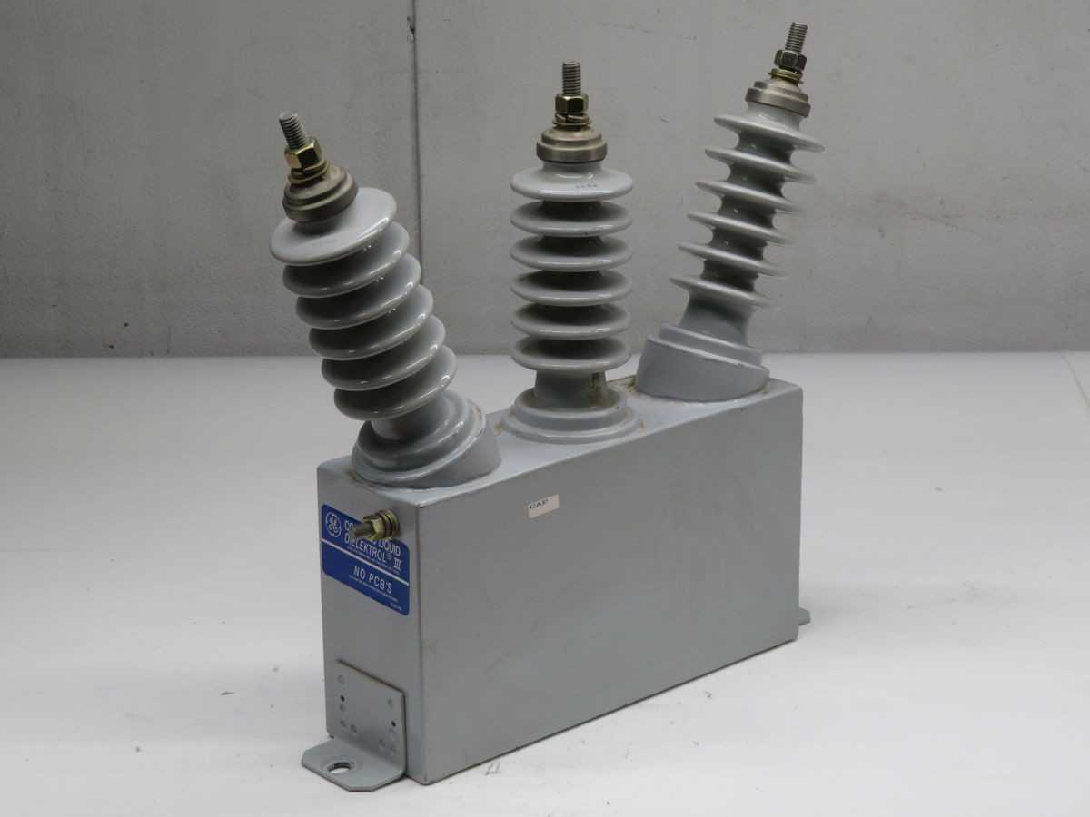 GE 18L15RJ2 CAPACITOR, 3 POLE, 7200 VAC RATED, 1.5 ΜF CAPACITANCE, 60 HZ FREQUENCY - ELECTRICAL COMPONENTS