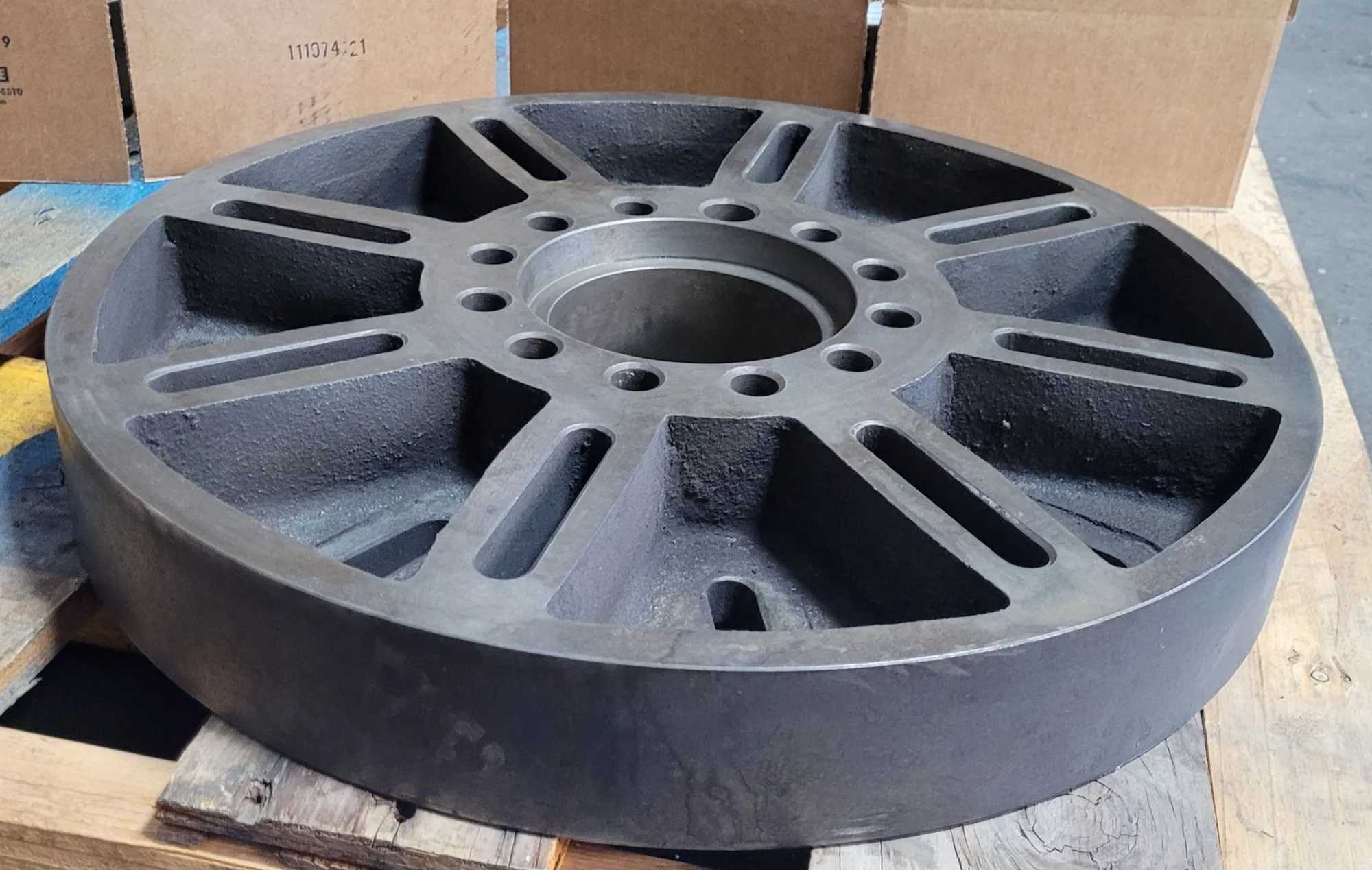LATHE FACE PLATE, 19-3/4" DIAMETER, A2-8 MOUNT, 4-1/2" THROUGH HOLE, 3" THICKNESS - MACHINE TOOLING