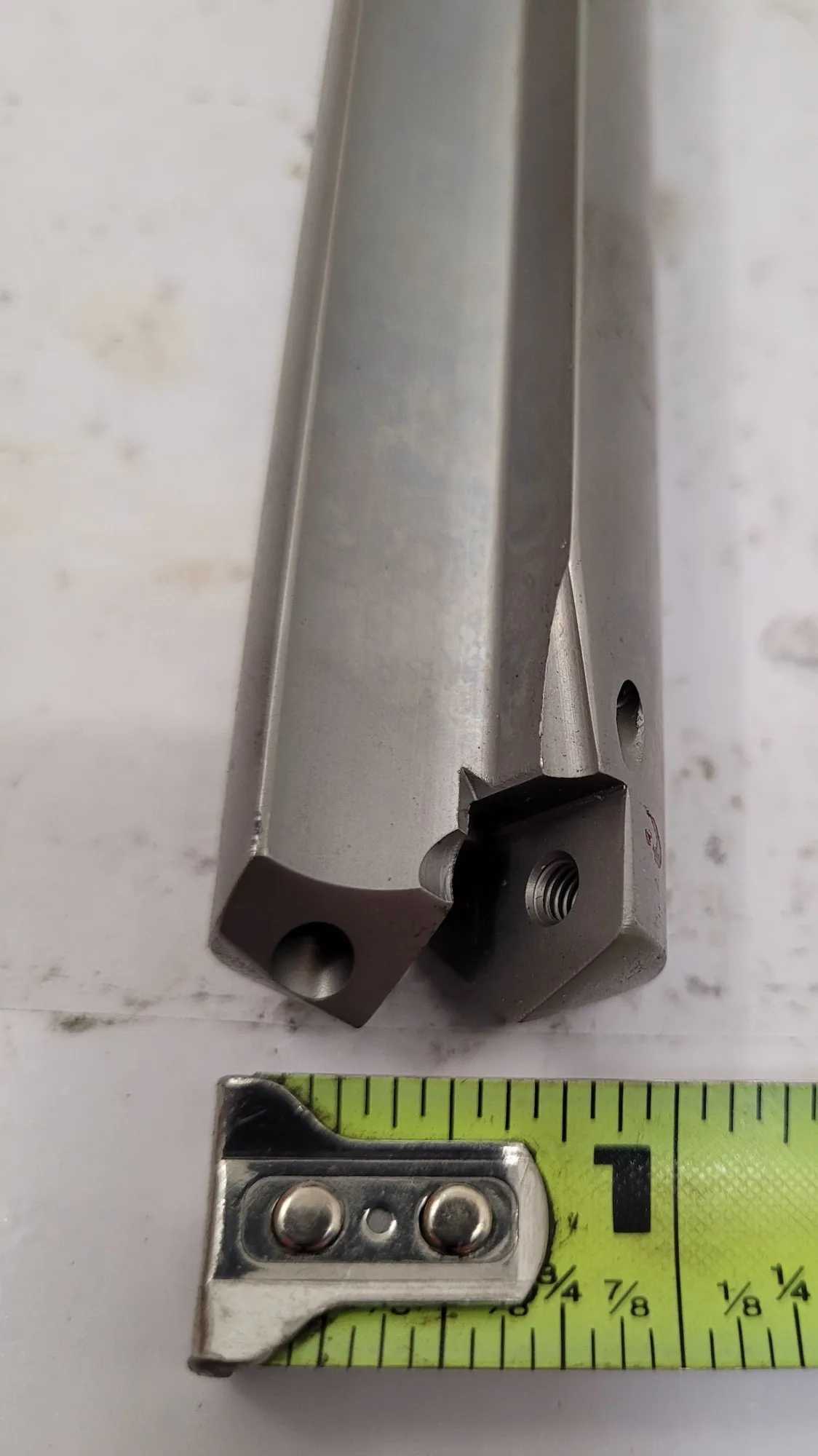 ALLIED MACHINE AMEC SPADE DRILL HOLDER 2 TAH 5.709", TSC, 1.250", 8.5" L, 1" DIA, 1.25" SHANK - MACHINING TOOLING & PARTS