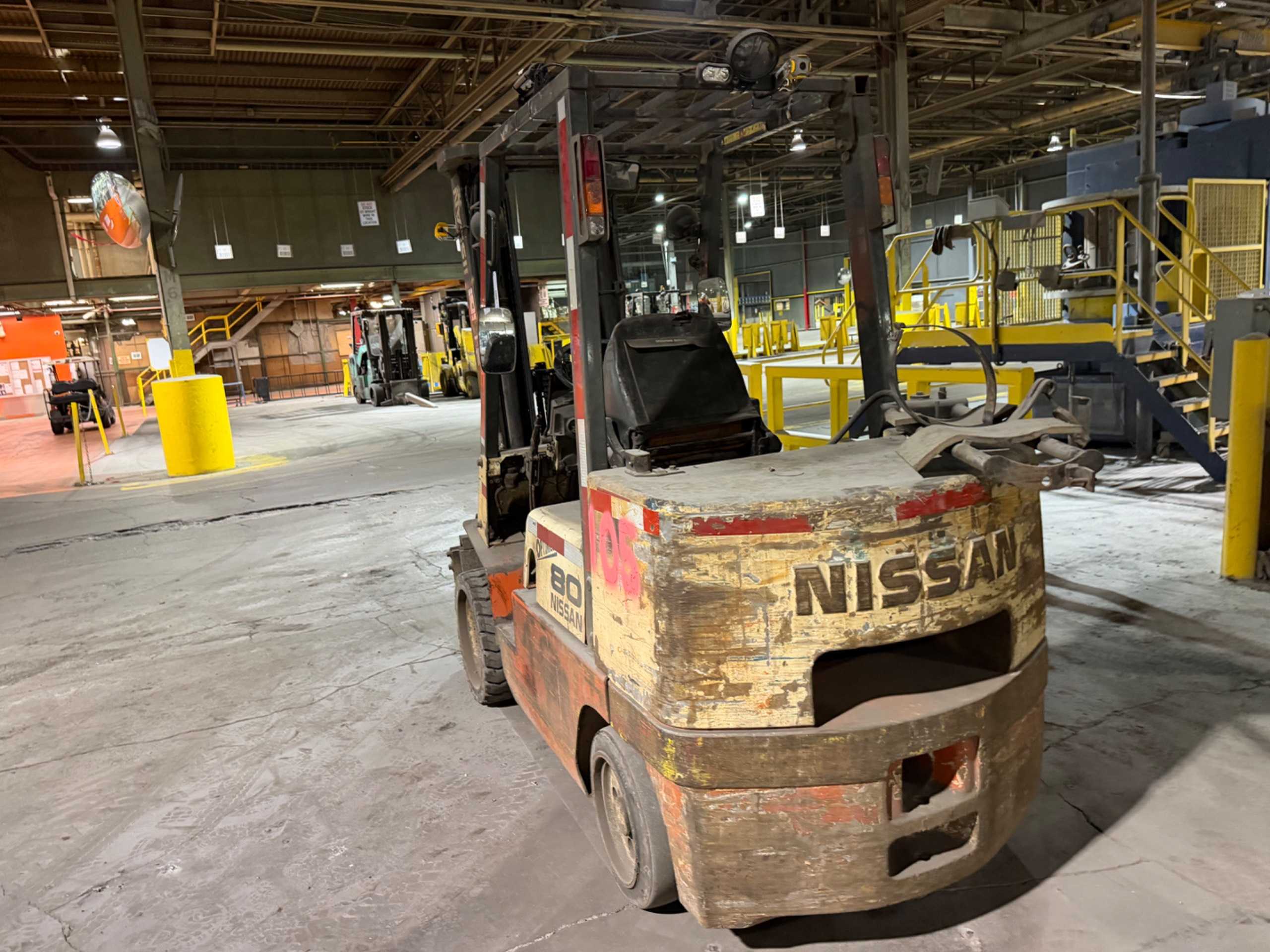 Nissan Optimum 80 Forklift, 8000lb Capacity, LPG Engine, 60.3HP, 157-217IN Lift Height - SIT-DOWN FORKLIFTS