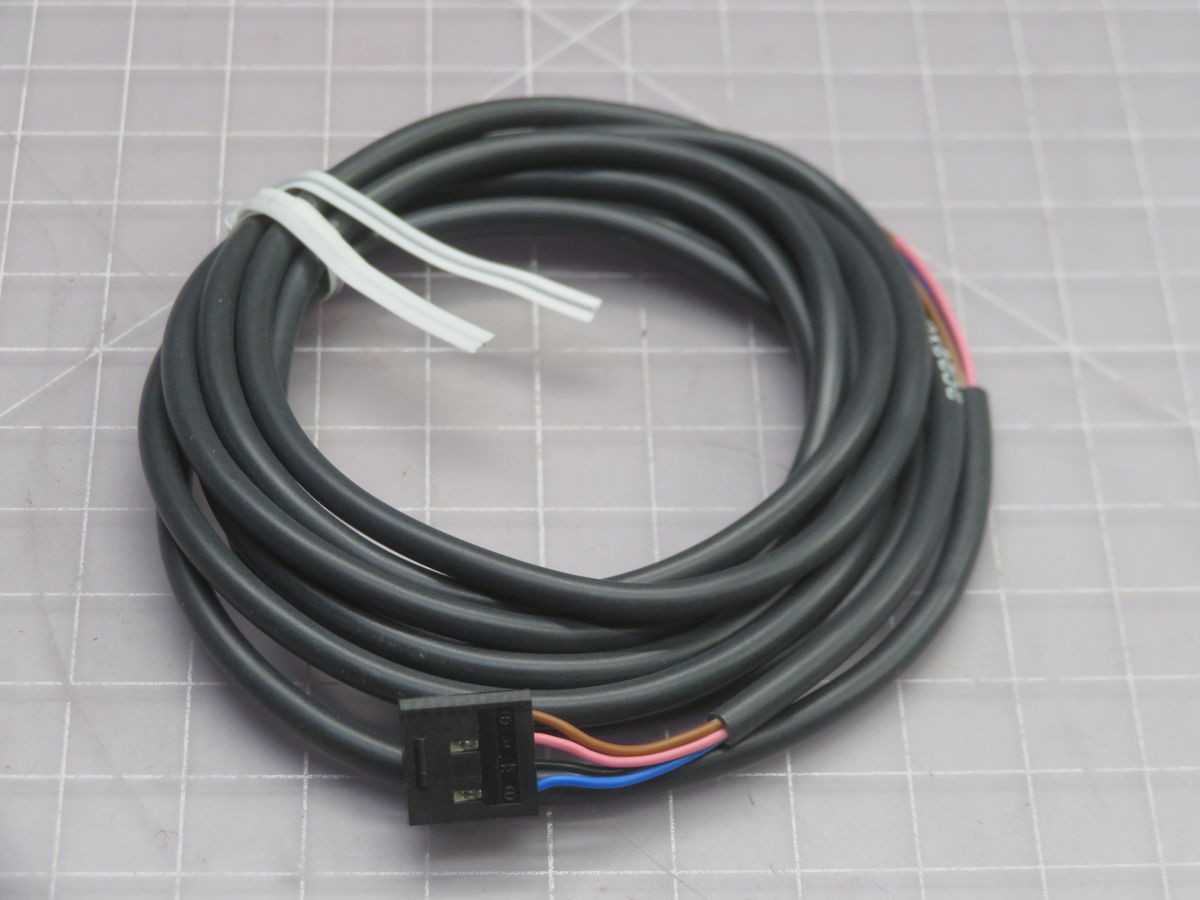 LOT OF 46 OMRON EE-1010 EM CONNECTOR CABLE T265619 - CORDSET CABLES