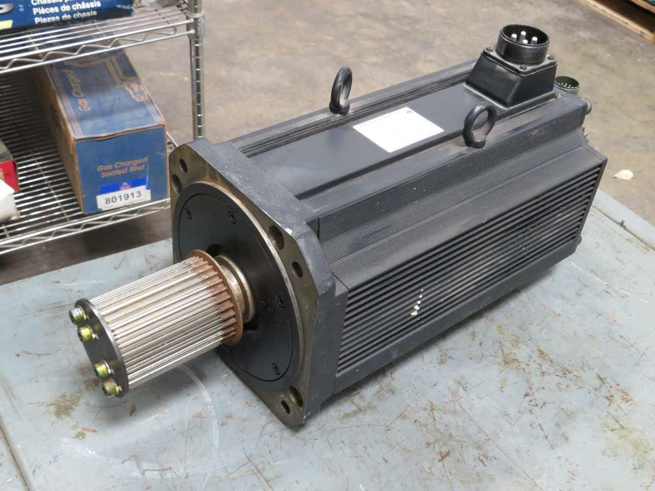 Yaskawa SGMG-1EAWW-NJ11 Servo Motors, 15.0 kW Power, 71.6 Nm Rated Torque, 2000 R/min Rated Speed - SERVO