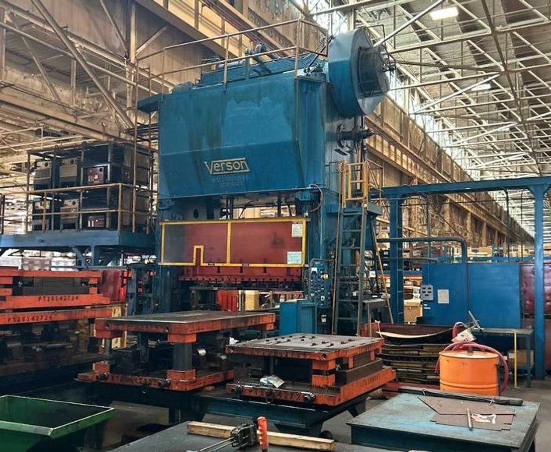 1970 VERSON S2-500-108-60 SSDC PRESS, 500 TON, 108" X 60" BED, 14" STROKE, 15-30 SPM - MECHANICAL STAMPING PRESSES