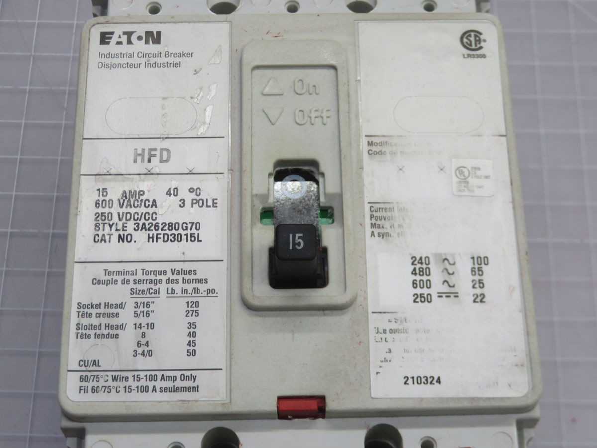EATON HFD3015L 3A26280G70 MOLDED CASE CIRCUIT BREAKER T266294 - CIRCUIT BREAKERS