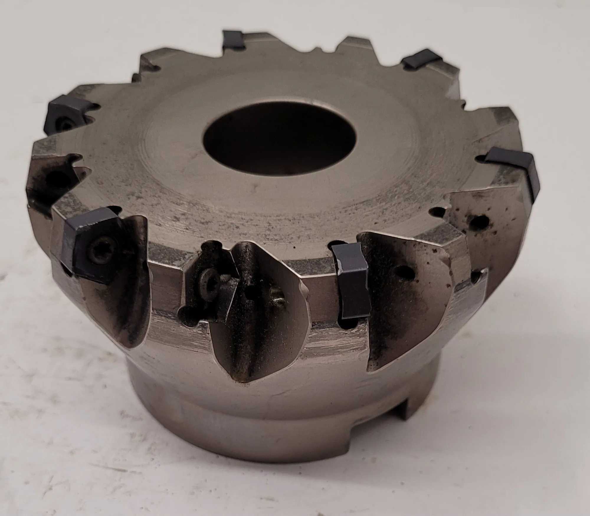 INGERSOLL DM5G-40R01 INDEXABLE FACE MILL, 4.000" CUTTING DIA., 12 INSERTS, 1.5000" BORE - MACHINE TOOLING