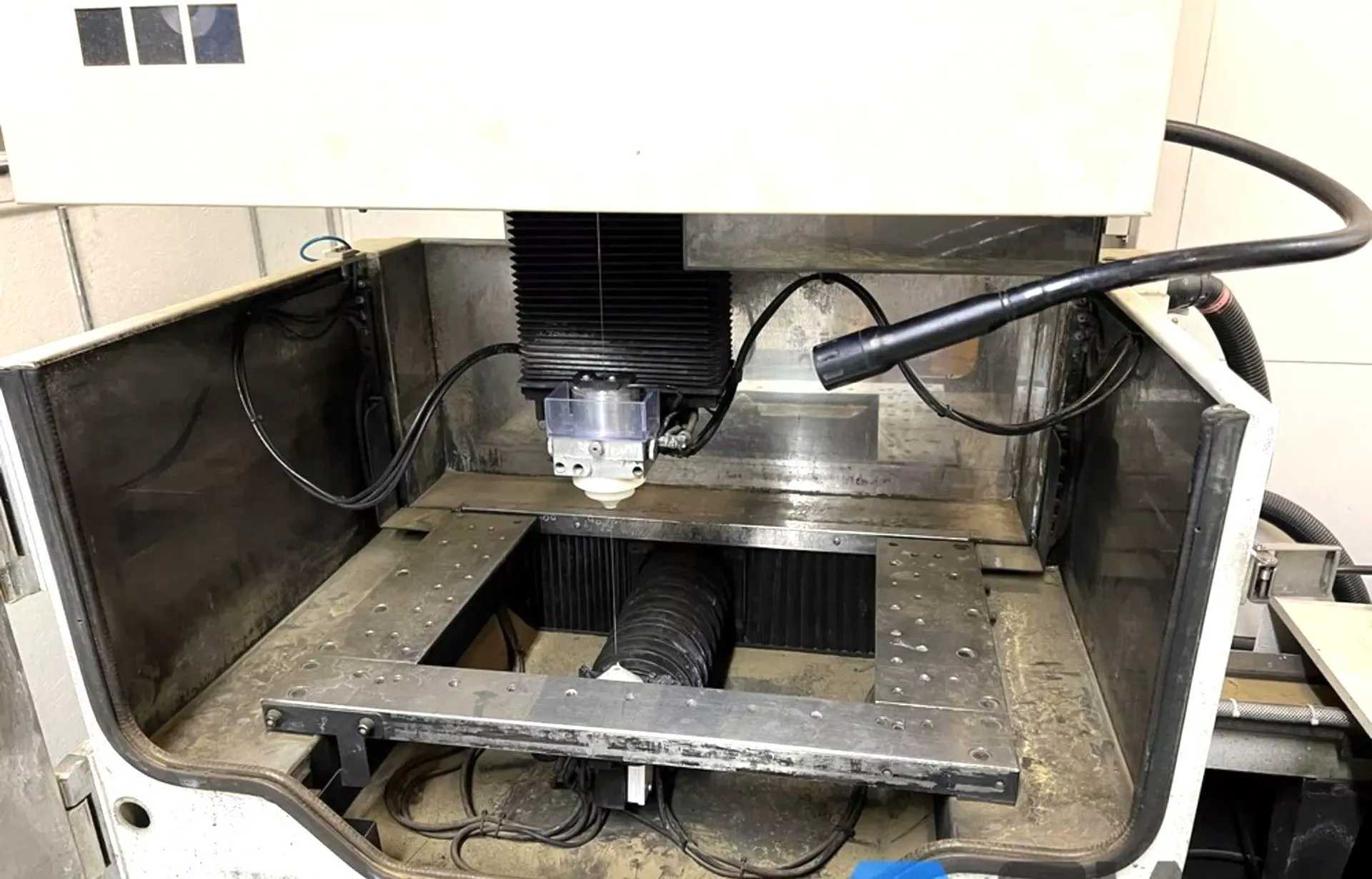 2015 FANUC ROBOCUT A-C400IA 5-AXIS WIRE EDM, 145 GAL TANK, 0.012" WIRE DIAMETER - WIRE EDM MACHINES