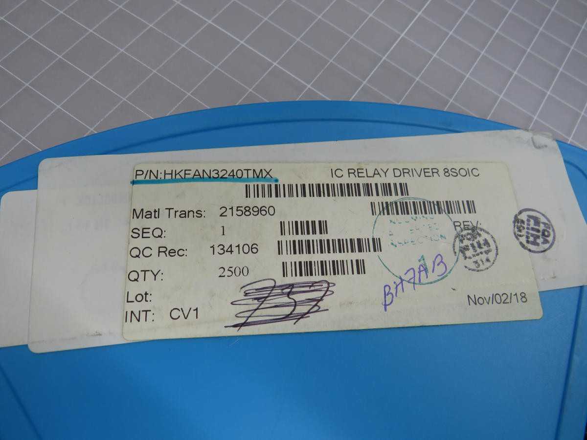 LOT OF 2500 FAIRCHILD FAN3240TMX IC RELAY DRIVER - CONTROL RELAY