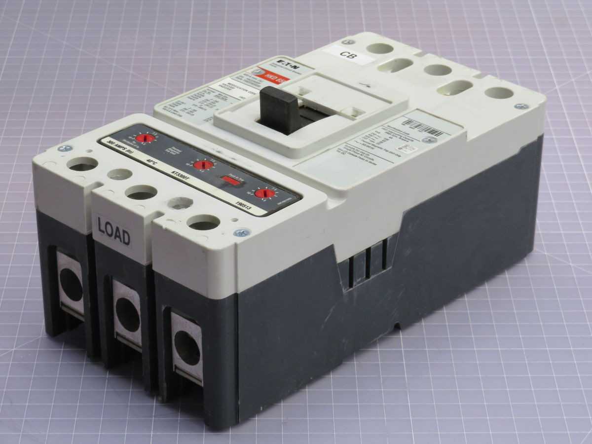 WESTINGHOUSE HKD3400F CIRCUIT BREAKER, 3 POLE, 400A CURRENT, 65KAIC @480V INTERRUPTING RATING - CIRCUIT BREAKERS
