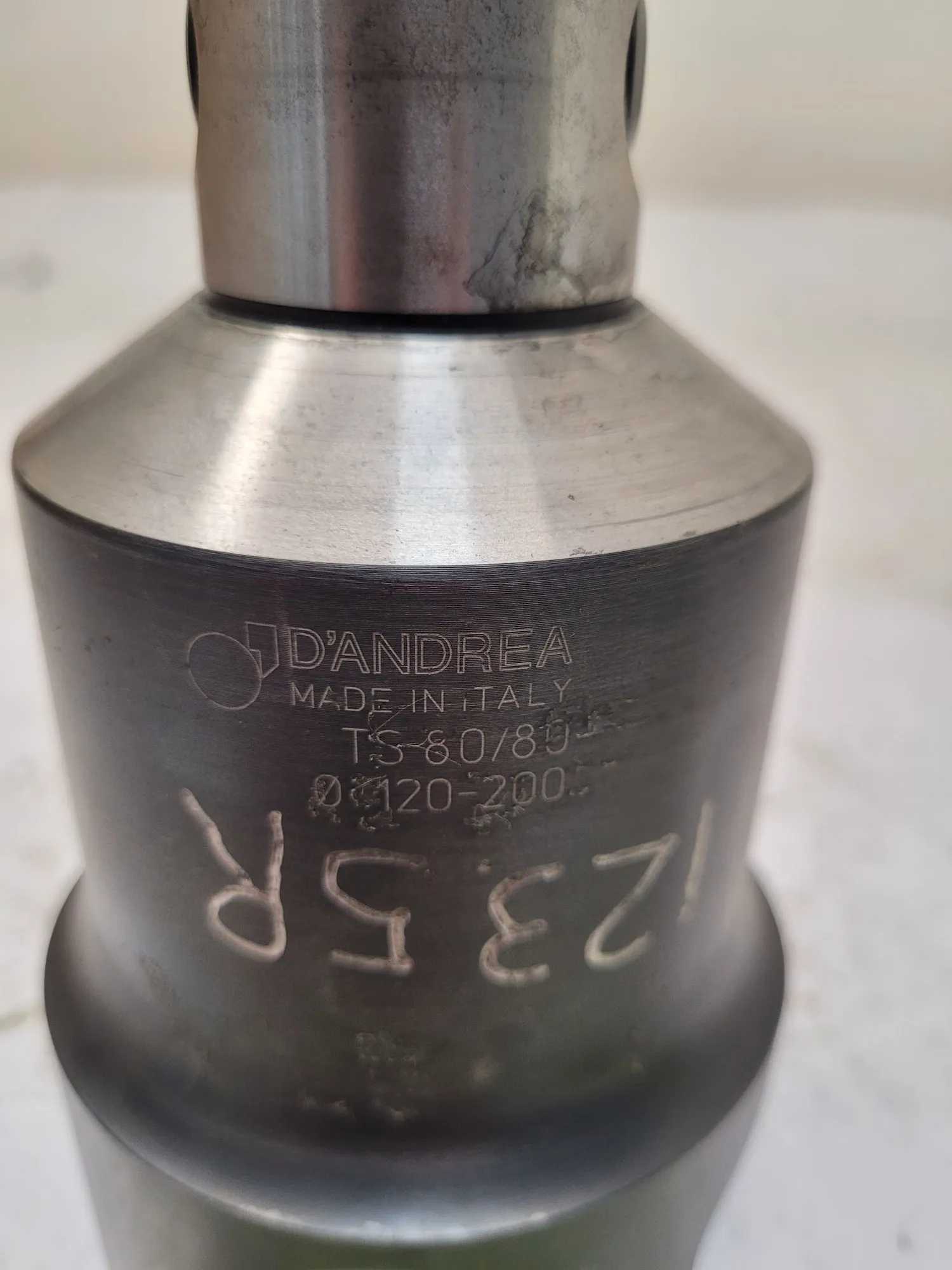 D'ANDREA MB TS 80/80 BORING HEAD, 120MM TO 200MM RANGE, STEEL, COOLANT THROUGH - MACHINE TOOLING