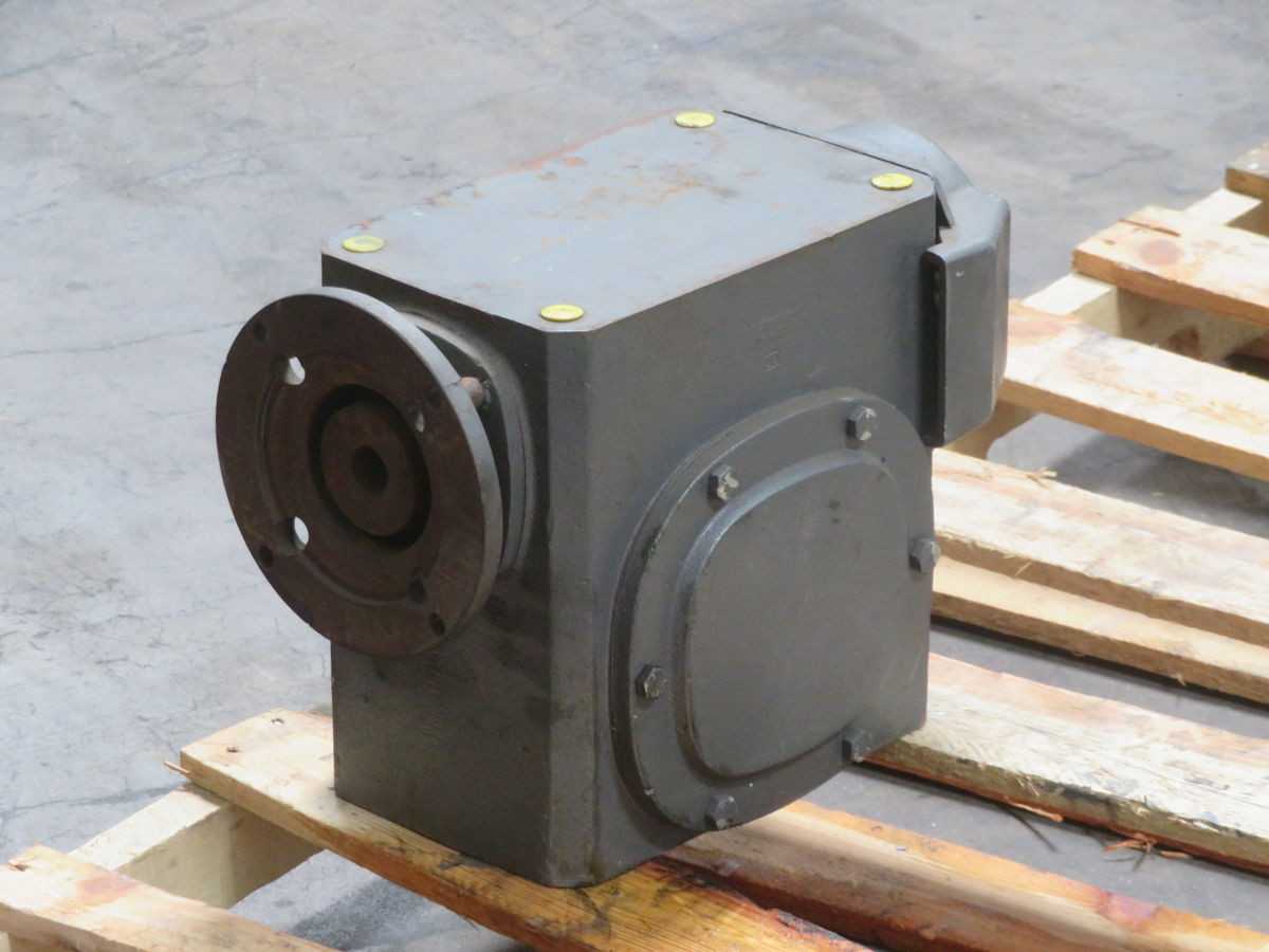 BALDOR F-938-60-B7-G GF6038BG/GR0243B001 RIGHT ANGLE SPEED REDUCER T263305 - INDUSTRIAL PARTS