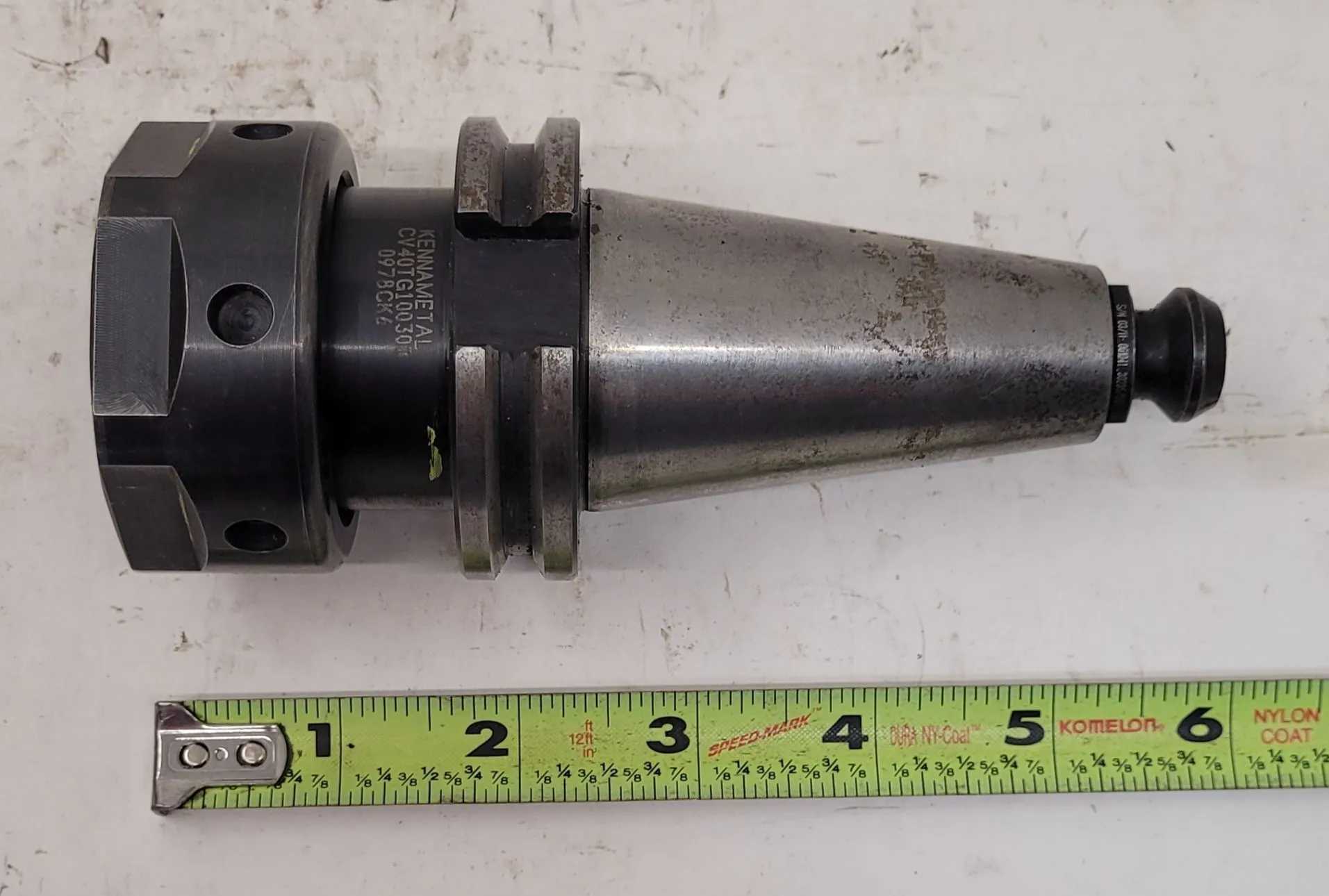 KENNAMETAL CAT 40 TG100 SINGLE-ANGLE COLLET CHUCK TOOL HOLDER, 2.75" PROJECTION - MACHINE TOOLING
