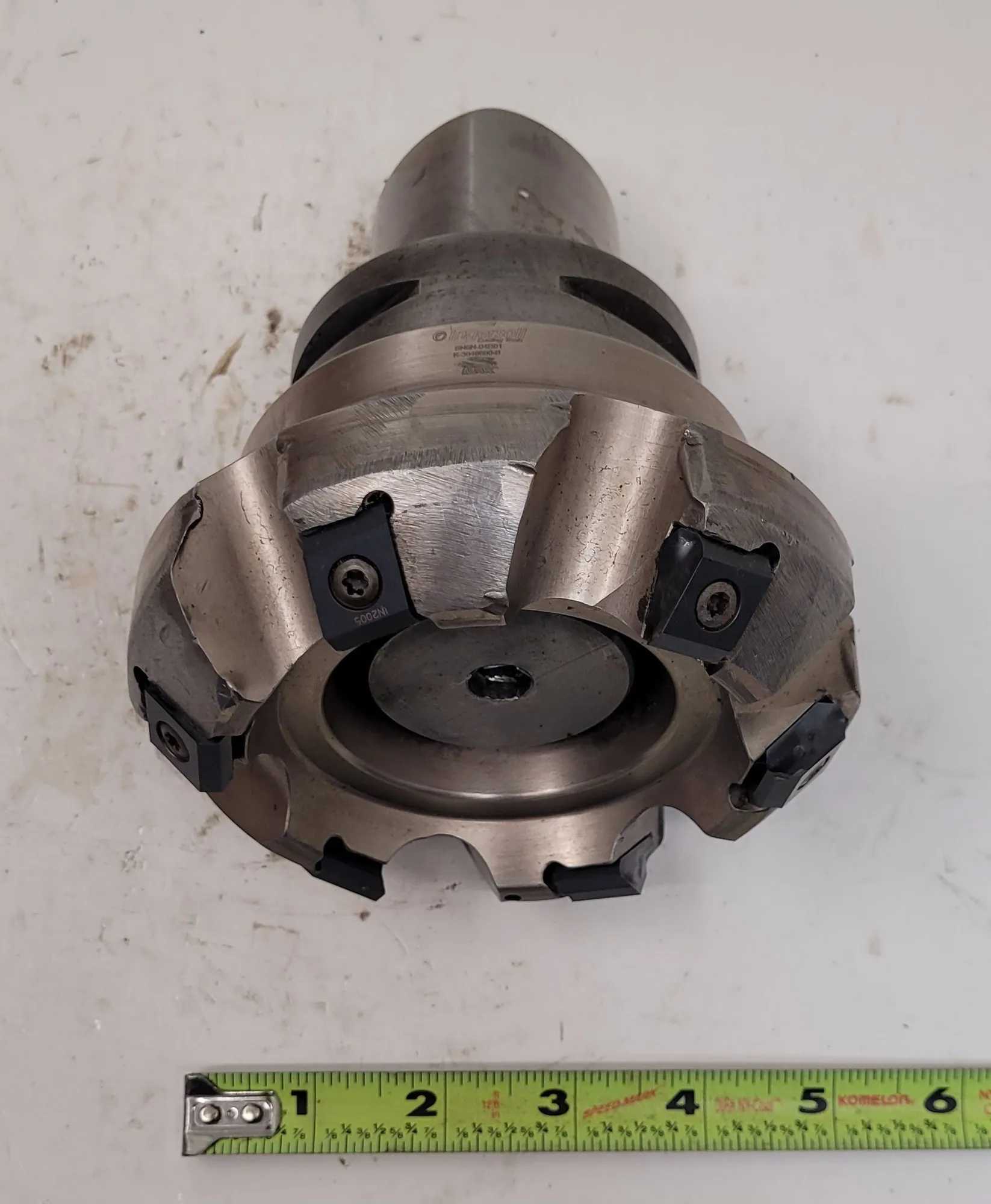 INGERSOLL SN6N-04R01 FACE MILL W/ 6 INSERTS AND CAPTO C8 TOOL HOLDER, 4.69" CUTTING DIAMETER - MACHINE TOOLING